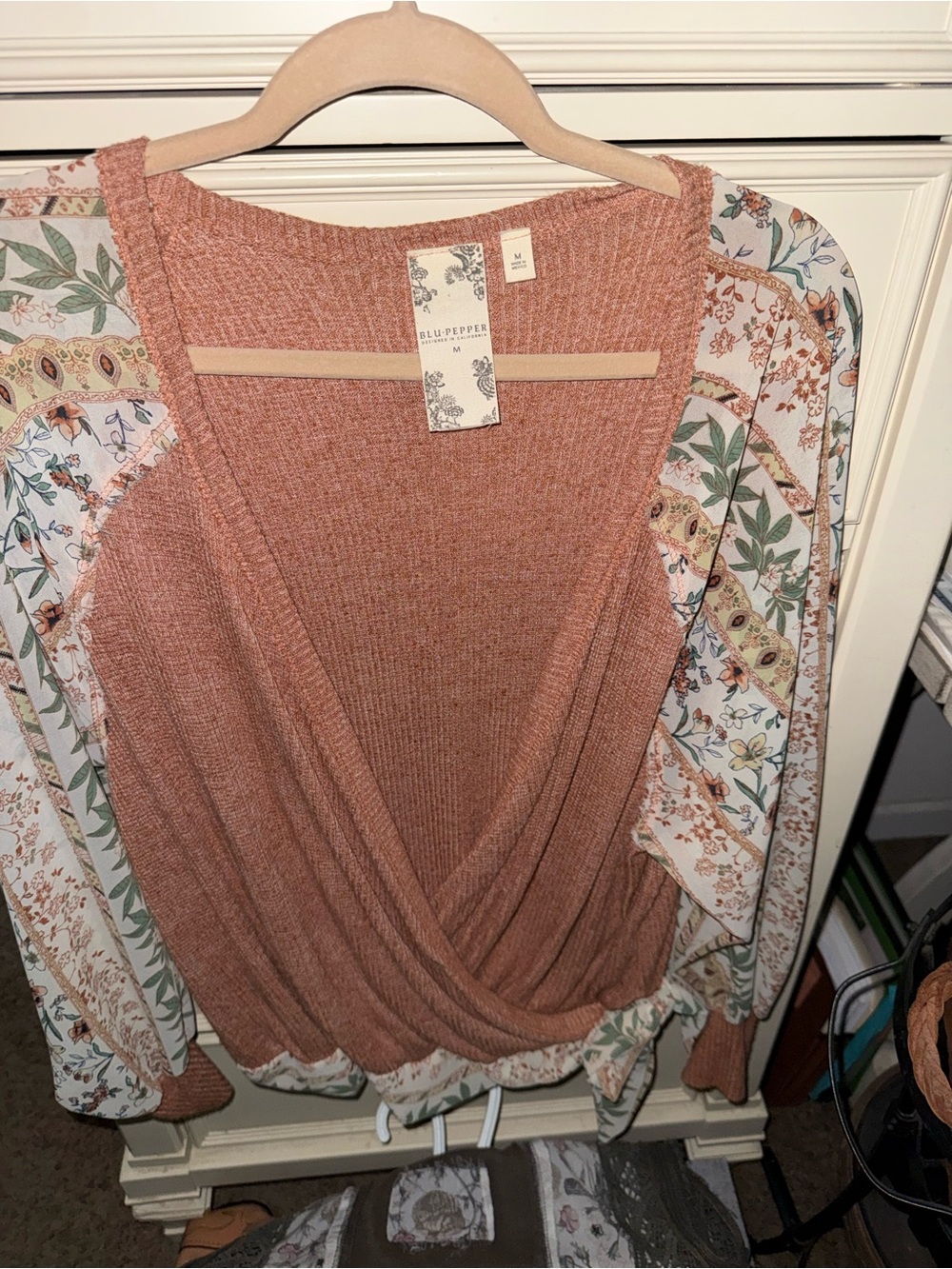 Blu Pepper Women’s M Rust Floral Boho Wrap Front Long Sleeve Top